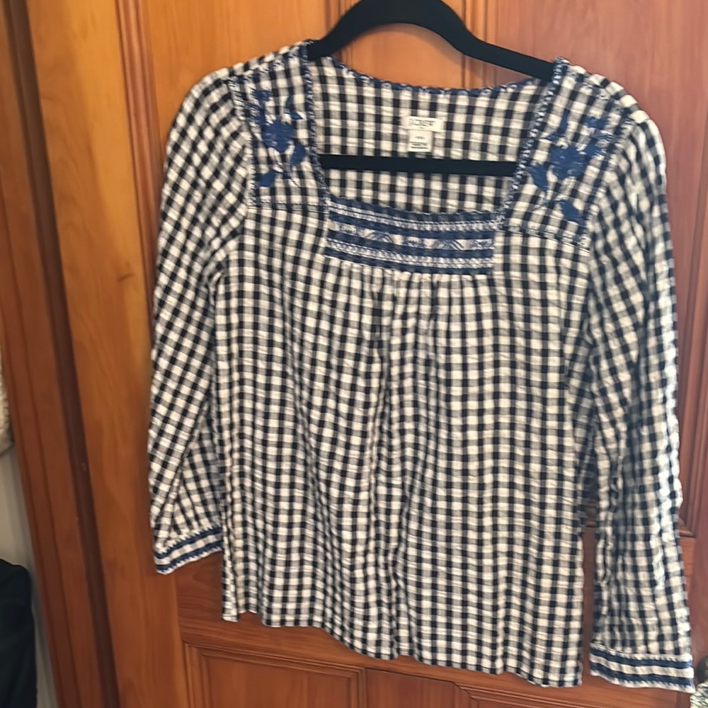 Assorted Patterned Shirts - Picture 2 of 9